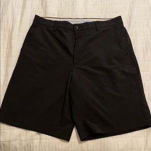 Men’s black footjoy shorts. Size 34.